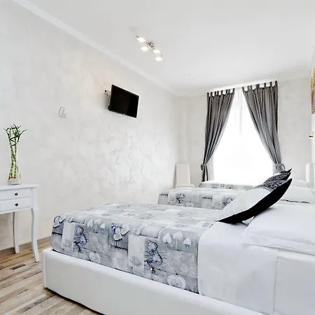 Hotel Just Chilling 4*