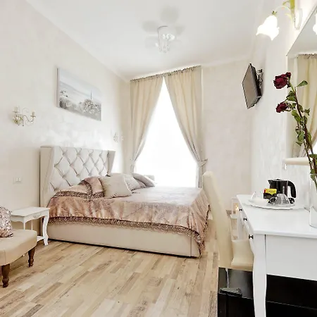 Just Chilling 4* Rom