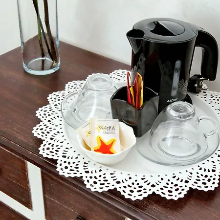 Just Chilling 4* Rom